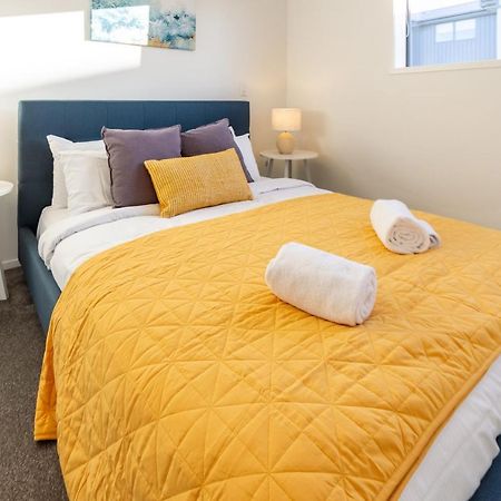 Urban Park Escape 2 Bed 2 Bath W/Carpark Διαμέρισμα Κράισττσερτς Εξωτερικό φωτογραφία